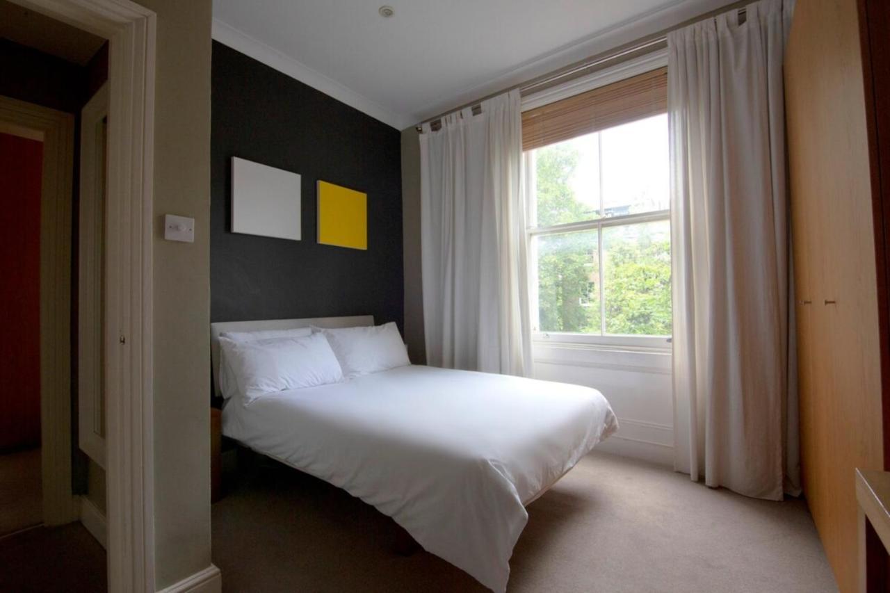 Wonderful 2 Bedroom In Quiet Area Near Camden Square Londra